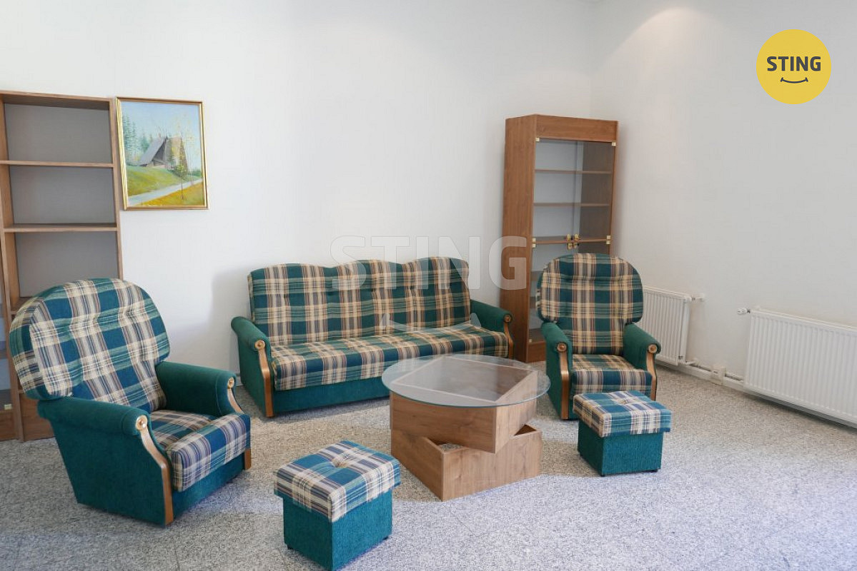 Pronájem kanceláře 88 m² – fotografie 4