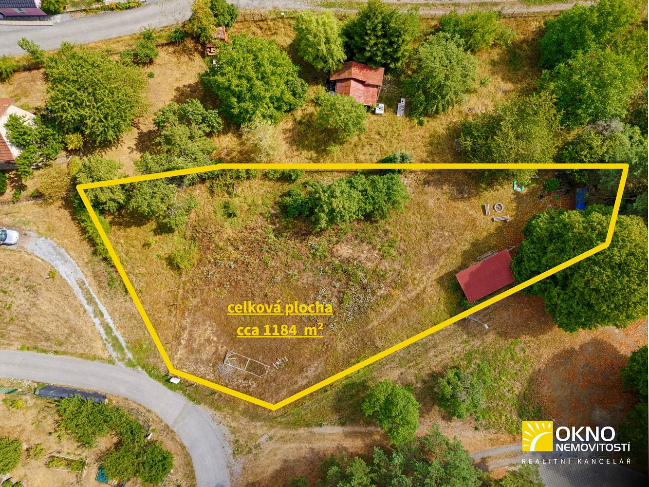 Prodej stavebního pozemku 1 182 m²