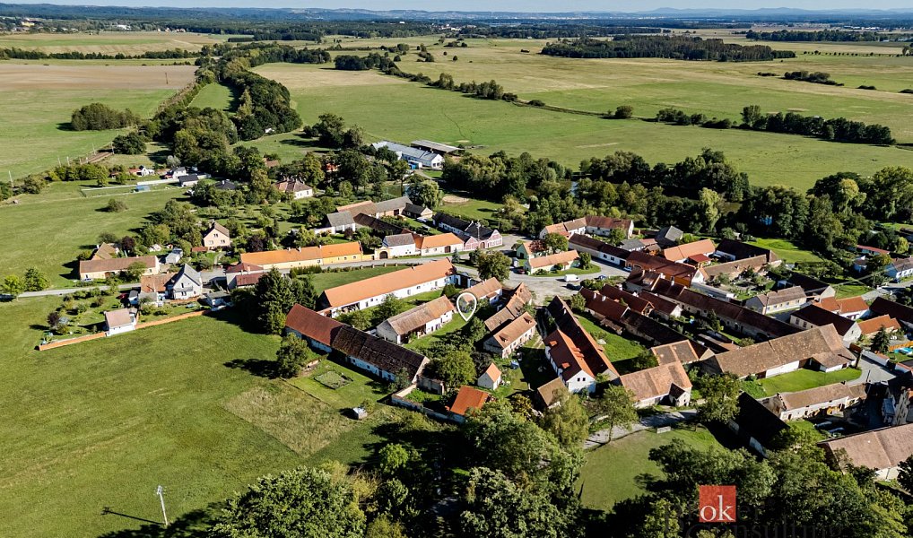 Prodej domu 202 m² s pozemkem 8 214 m², Dívčice – náhled fotky 34