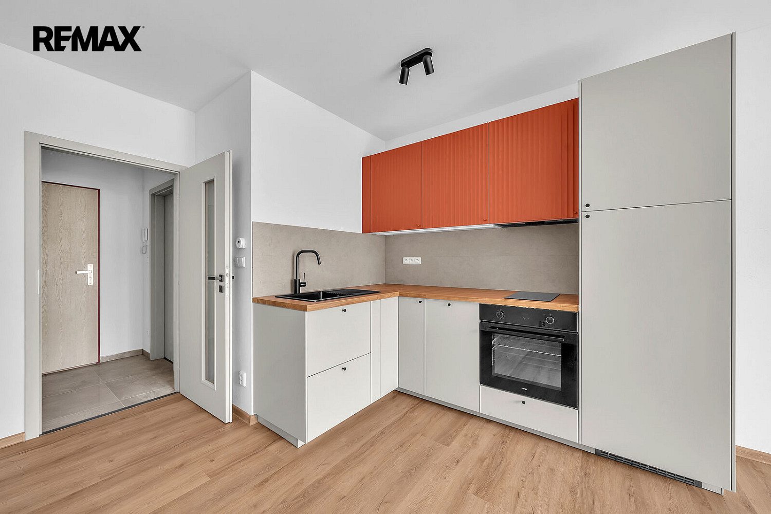 Pronájem bytu 1+kk 24 m²