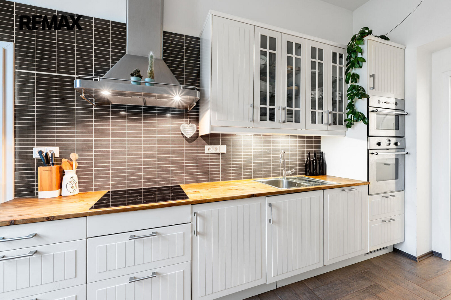 Prodej bytu 2+1 58 m² – fotografie 3