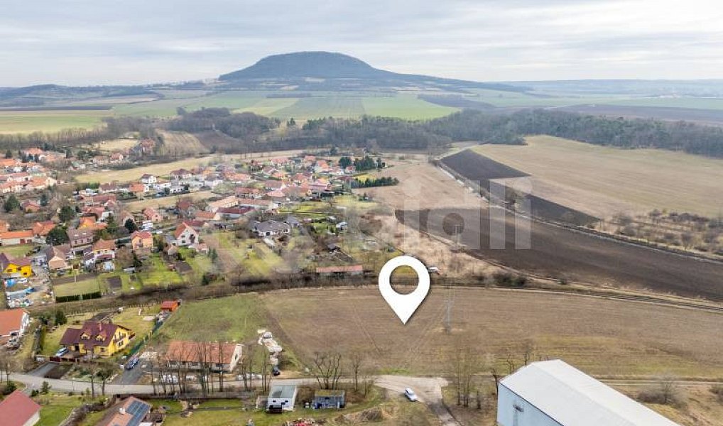 Prodej stavebního pozemku 2 057 m², Kleneč – náhled fotky 5