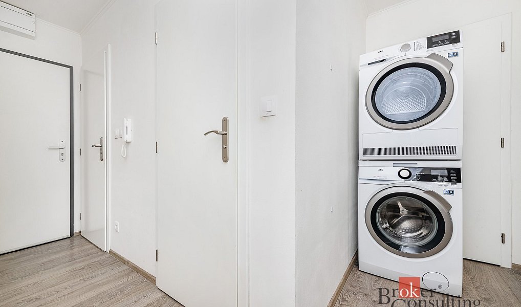 Pronájem bytu 3+kk 67 m², Nehvizdy – náhled fotky 6