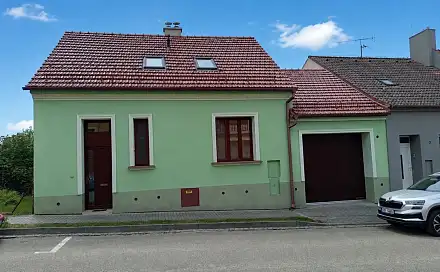 Prodej domu 91 m² s pozemkem 1 028 m², Sadová, Mikulov, okres Břeclav