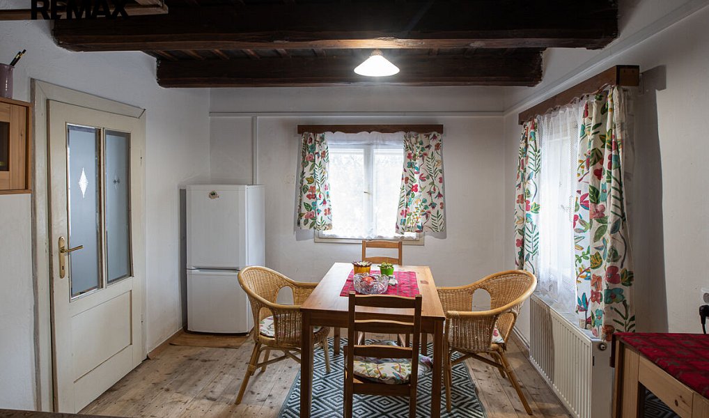 Prodej domu 600 m² s pozemkem 24 773 m², Velké Karlovice – náhled fotky 32