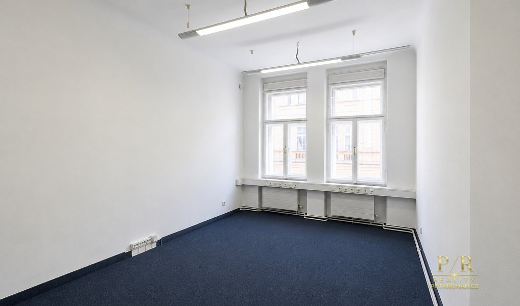 Pronájem kanceláře 15 m², Karlovy Vary – náhled fotky 9