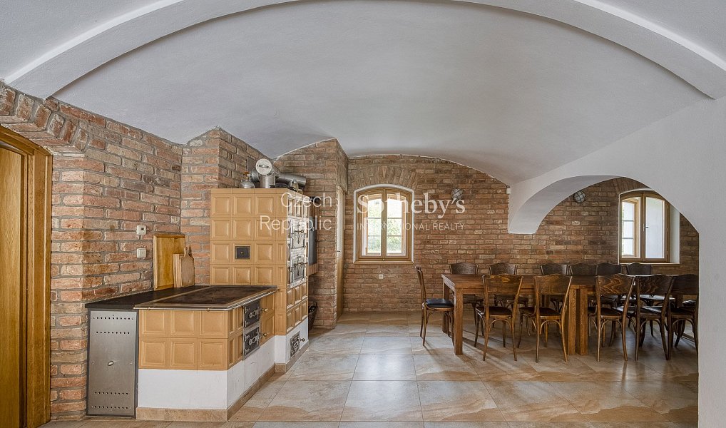 Prodej domu 350 m² s pozemkem 7 500 m², Lozice – náhled fotky 7