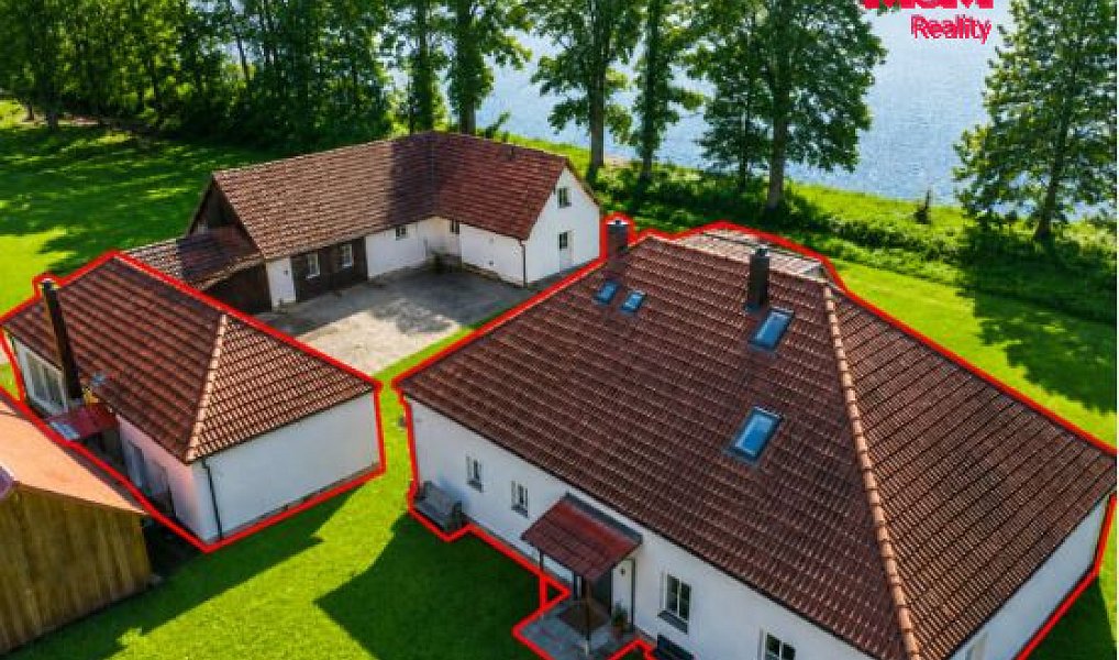 Prodej domu 292 m² s pozemkem 3 922 m², Jílovice – náhled fotky 6