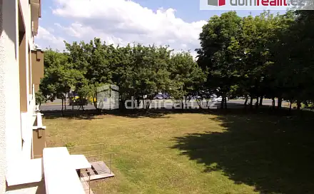 Pronájem bytu 2+1 48 m², Charkovská, Karlovy Vary