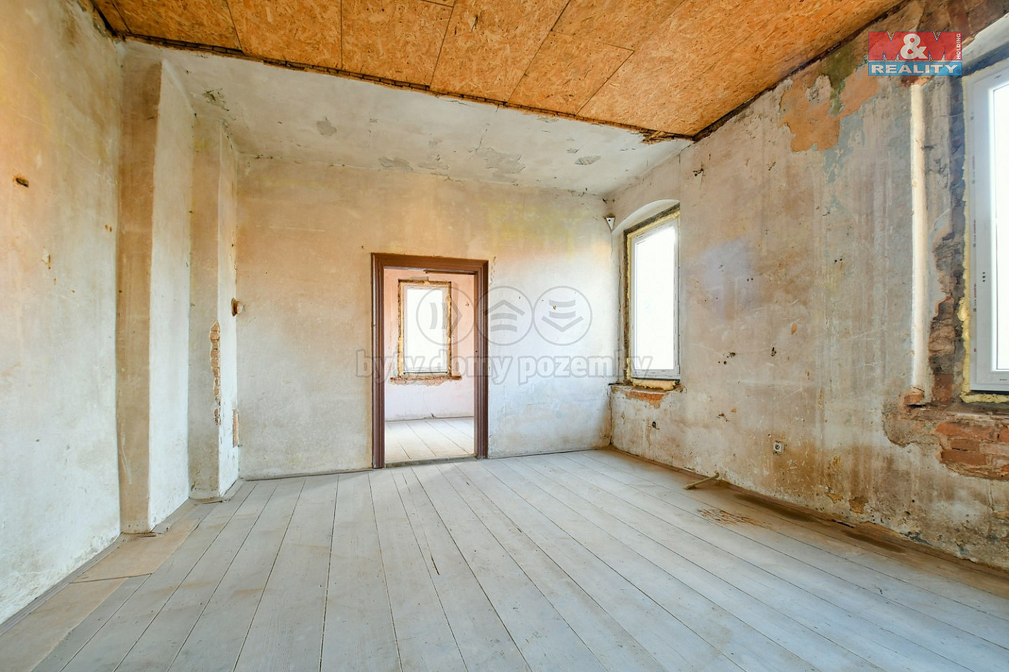 Prodej domu 300 m² s pozemkem 635 m² – fotografie 2
