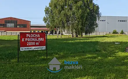 Pronájem louky 2 778 m², Pardubice