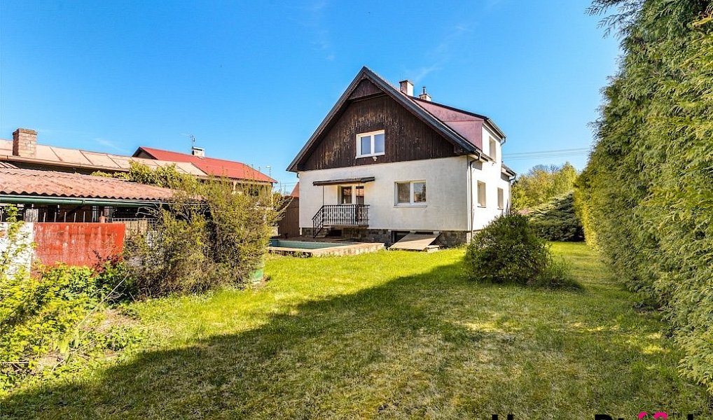 Prodej domu 327 m² s pozemkem 808 m², Úvaly – náhled fotky 6