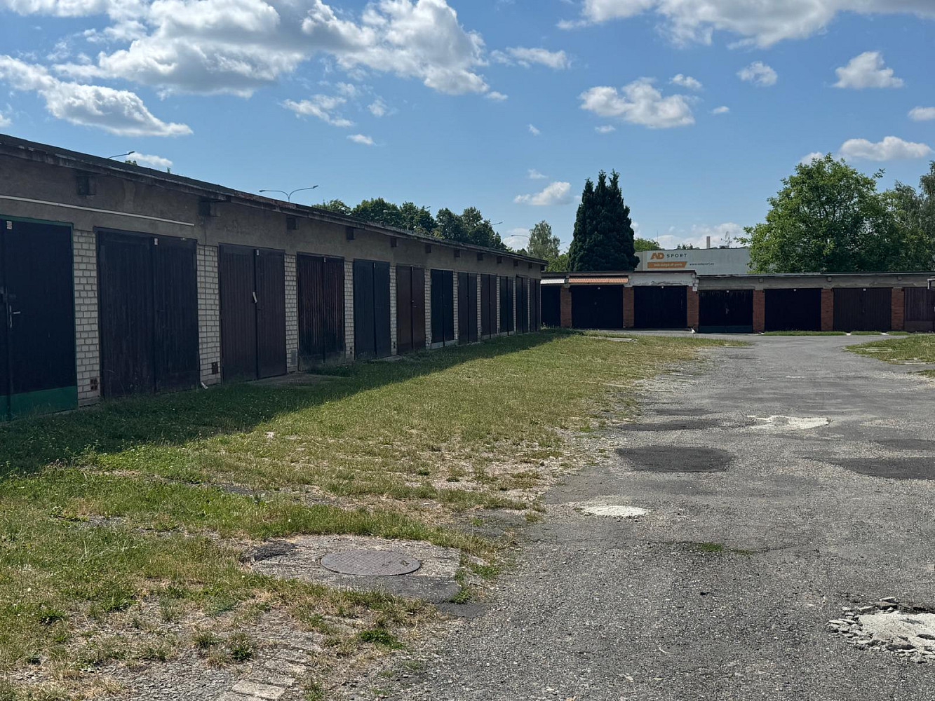 Prodej zděné garáže 19 m² zlín ulice broučkova