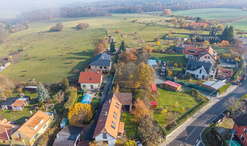Prodej stavebního pozemku 1 198 m², Kytín – náhled fotky 4