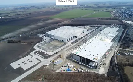 Pronájem skladovacích prostor 5 500 m², Severní, Nymburk