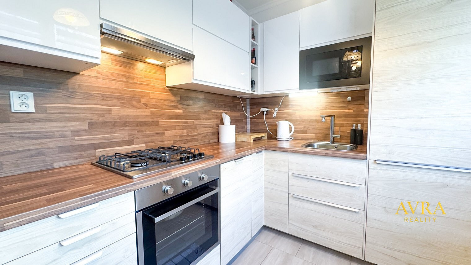 Prodej bytu 2+1 48 m² — photo 4