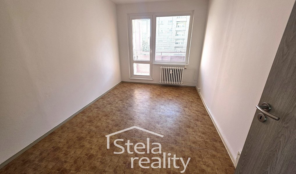 Pronájem bytu 3+1 74 m², Bruntál – náhled fotky 3