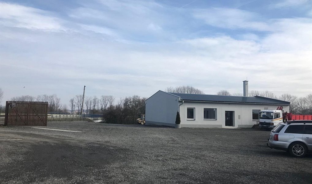 Pronájem komerčního objektu (jiného typu) 237 m², Tovačov – náhled fotky 8