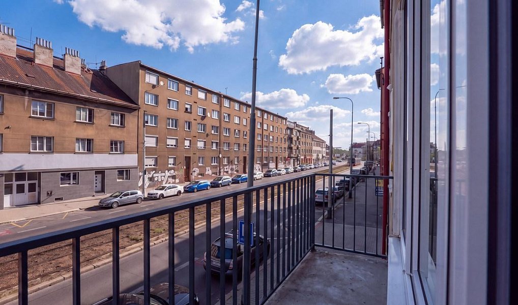 Prodej bytu 2+1 56 m², Praha – náhled fotky 3