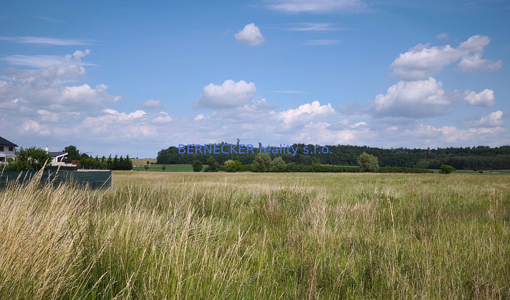 Prodej stavebního pozemku 694 m², Hradec Králové – náhled fotky 4