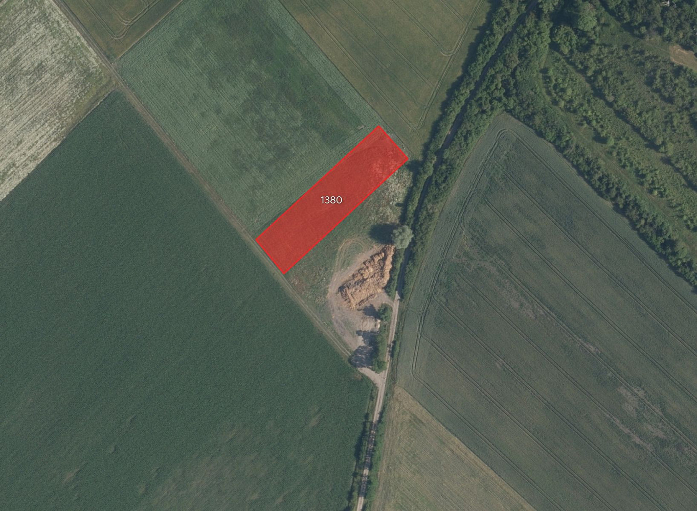Prodej pole 2 534 m²