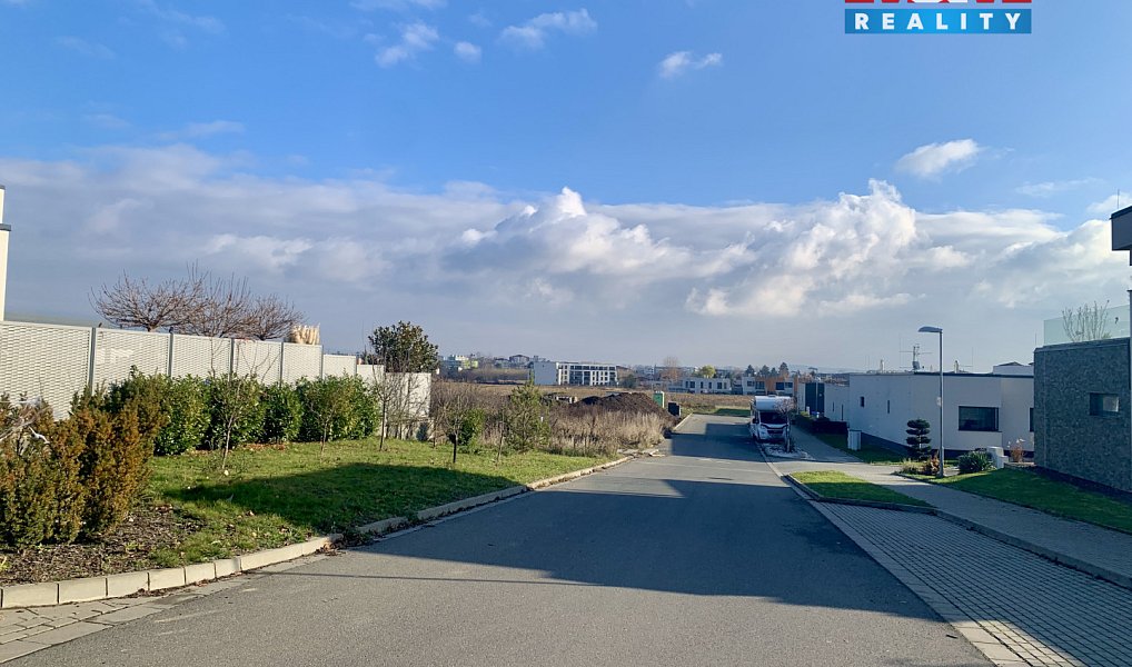 Prodej stavebního pozemku 1 924 m², Olomouc – náhled fotky 6