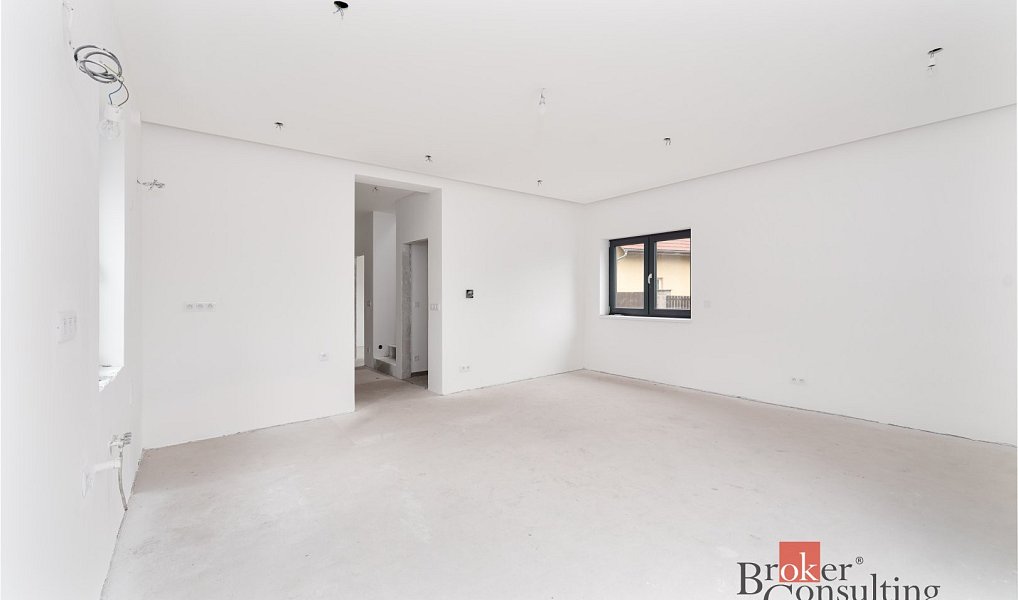Prodej domu 110 m² s pozemkem 170 m², Dřísy – náhled fotky 9