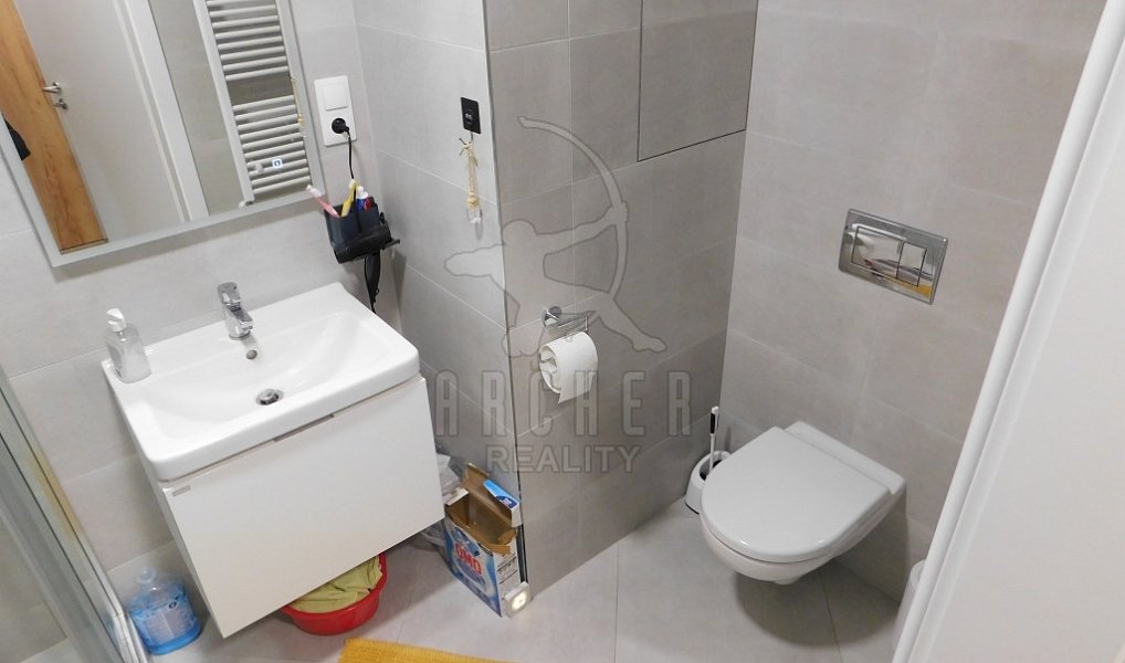 Prodej bytu 1+kk 43 m², Praha – náhled fotky 6