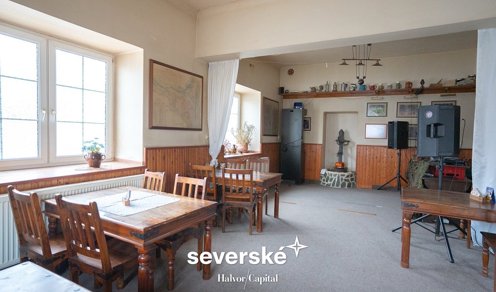 Prodej restaurace 392 m², Liblice – náhled fotky 2
