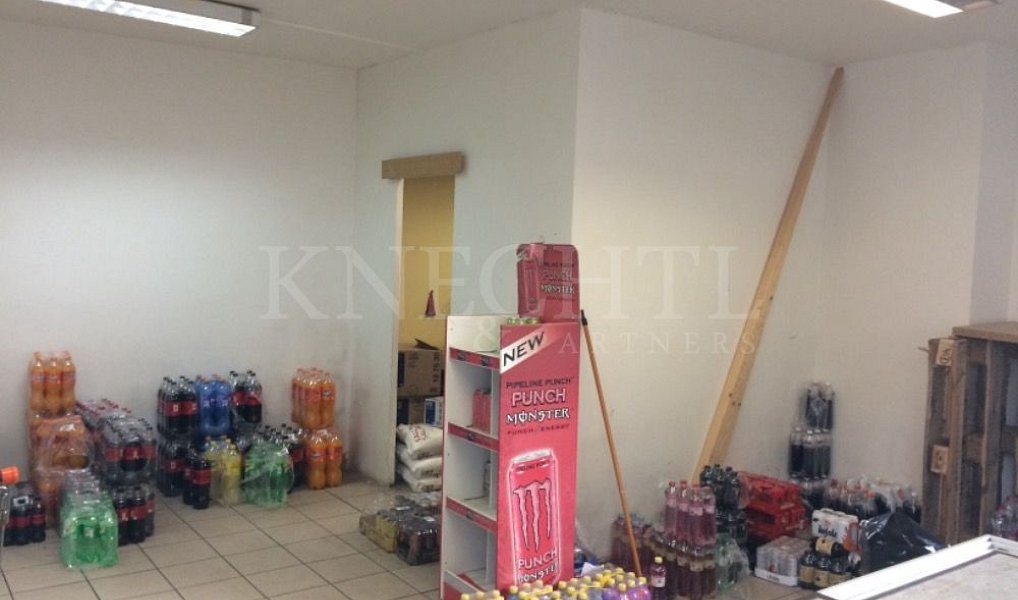 Pronájem obchodních prostor 40 m², Karlovy Vary – náhled fotky 3