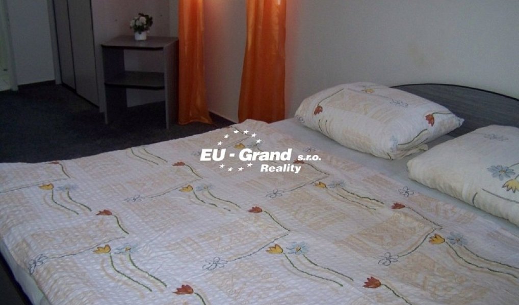 Prodej ubytovacího objektu 900 m², Rumburk – náhled fotky 8