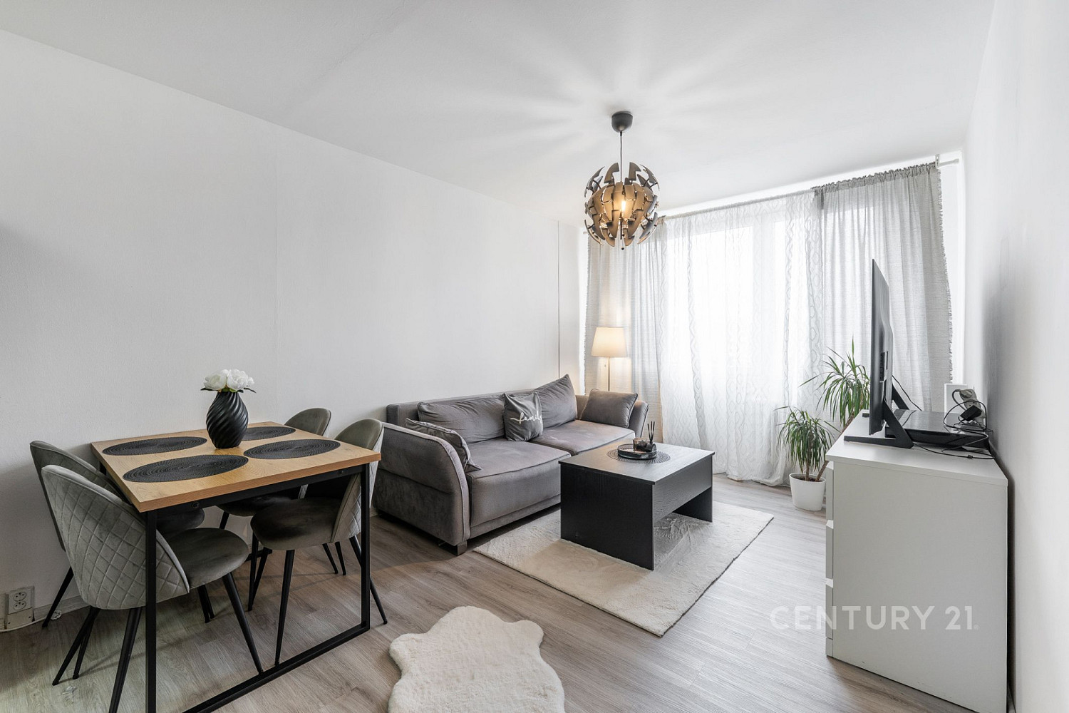 Pronájem bytu 2+kk 45 m² – fotografie 5