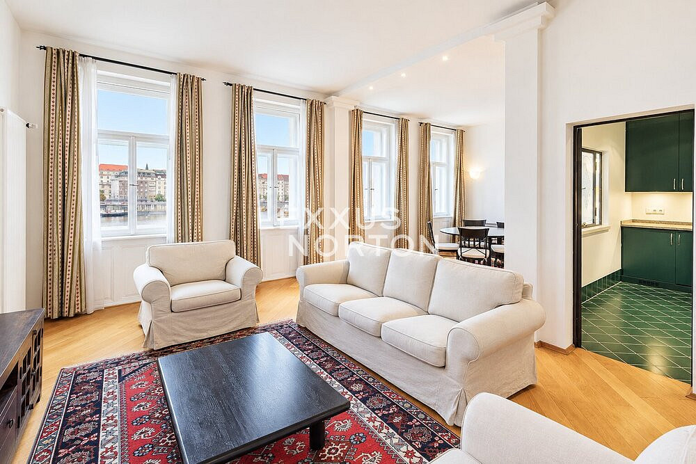 Pronájem bytu 3+1 94 m²