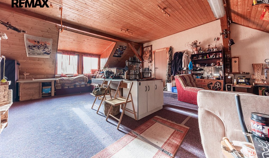 Prodej domu 350 m² s pozemkem 1 872 m², Spořice – náhled fotky 43