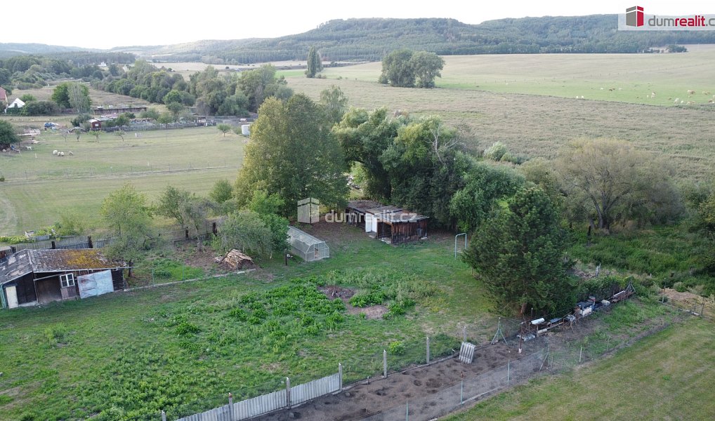 Prodej stavebního pozemku 810 m², Vroutek – náhled fotky 10