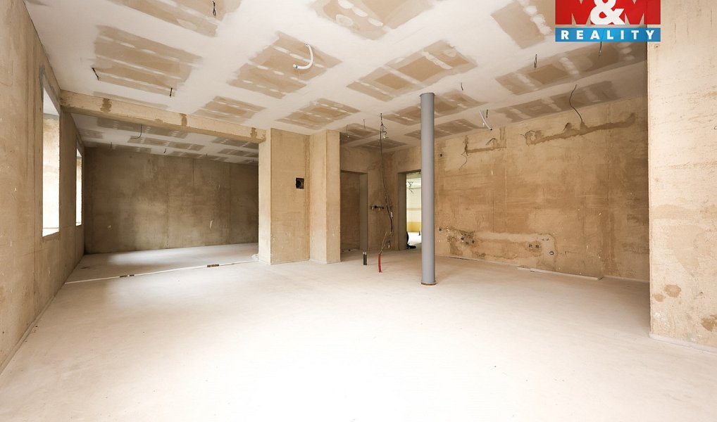 Prodej restaurace 414 m², Hradec nad Moravicí – náhled fotky 5