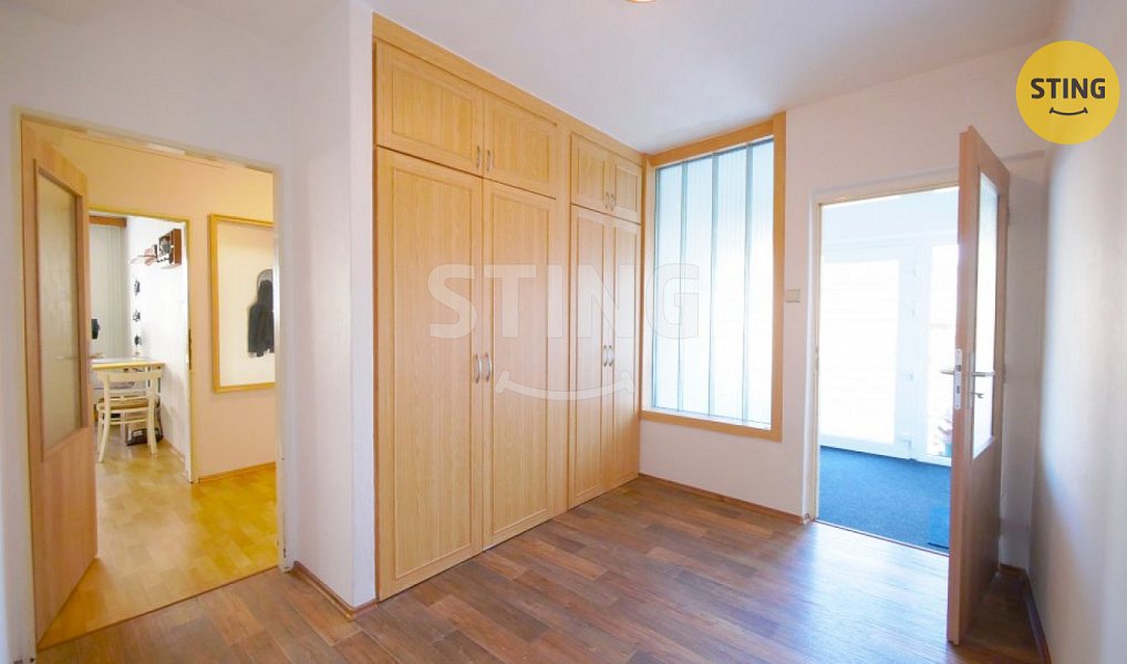 Prodej domu 295 m² s pozemkem 1 089 m², Holasovice – náhled fotky 21
