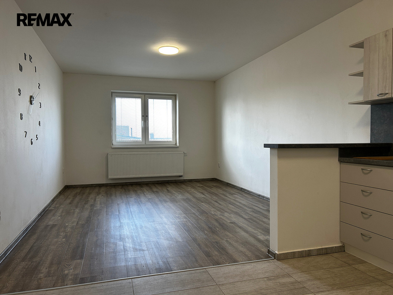 Pronájem bytu 1+kk 35 m² — photo 3