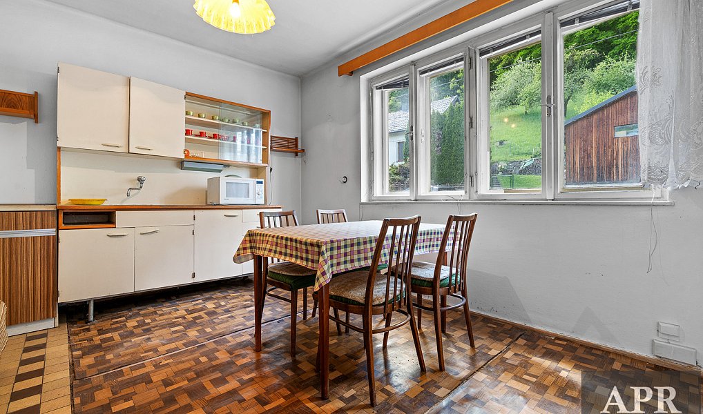 Prodej domu 117 m² s pozemkem 871 m², Brumov-Bylnice – náhled fotky 19