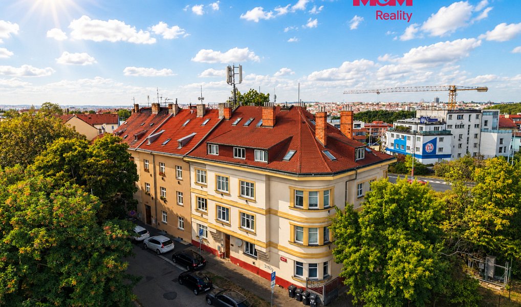 Prodej bytu 1+kk 31 m², Praha – fotka 1 z 7