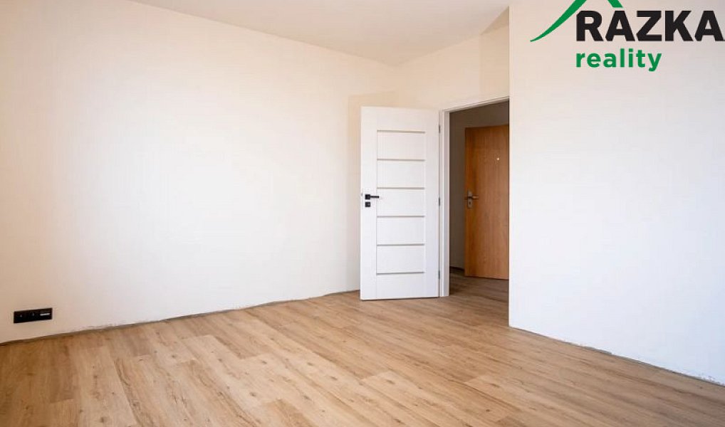 Prodej bytu 2+kk 56 m², Tachov – náhled fotky 3