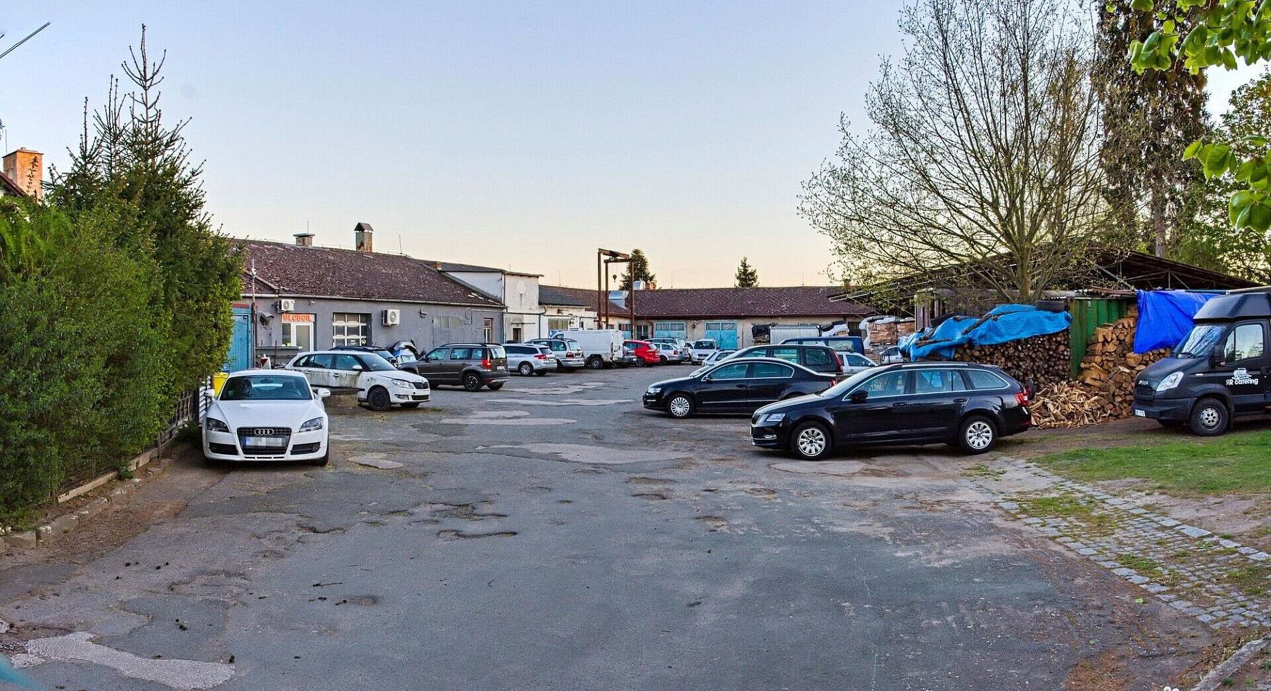 Prodej skladovacích prostor 3 949 m² – fotografie 3