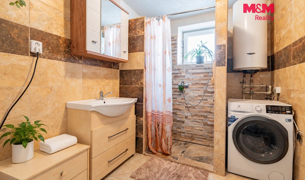 Prodej domu 80 m² s pozemkem 496 m², Lásenice – náhled fotky 6