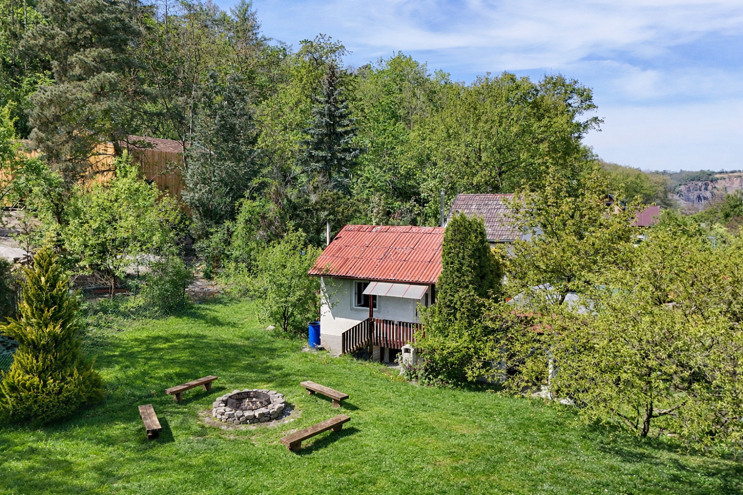 Prodej chaty/chalupy 50 m² s pozemkem 400 m² – fotografie 2