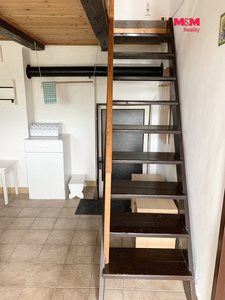 4+kk House in Charvatce, okres Mladá Boleslav – pohled 4