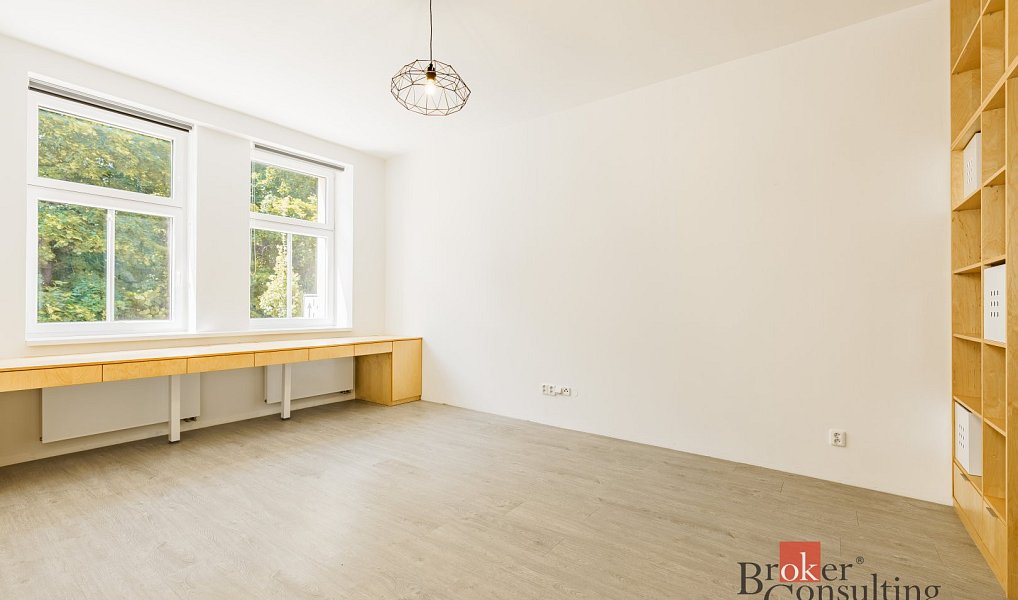 Pronájem bytu 2+1 74 m², Liberec – náhled fotky 6