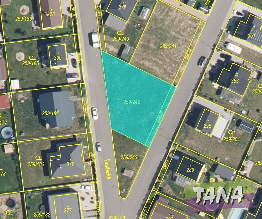 Prodej stavebního pozemku 674 m² – pohled 6