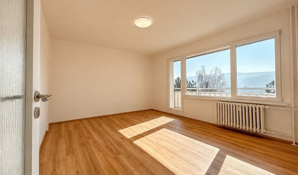 Prodej bytu 3+1 71 m², Ústí nad Labem – náhled fotky 2