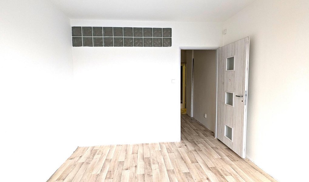 Pronájem bytu 3+1 61 m², Litvínov – náhled fotky 8