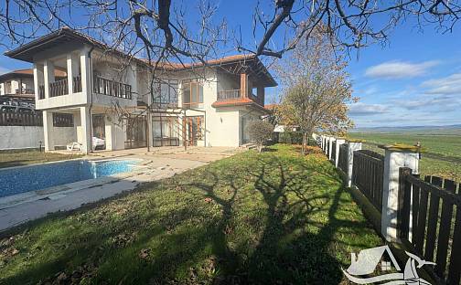 Prodej domu 146 m² s pozemkem 380 m², Pomorie, Bulharsko